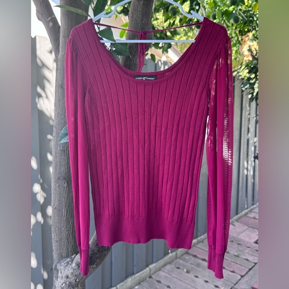 Almost Famous Magenta Ribbed Knit Sweater Top with Sheer Sleeves – Size L - Picture 1 of 4